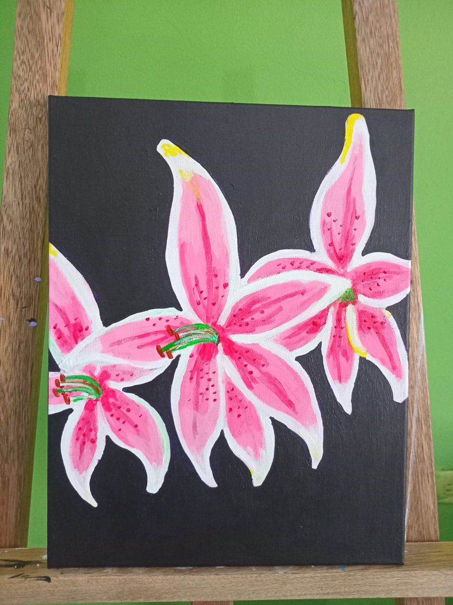 msbrdie's tweet photo. Paintings I have for sale this month ✨️ https://t.co/wrEeKzeiFz