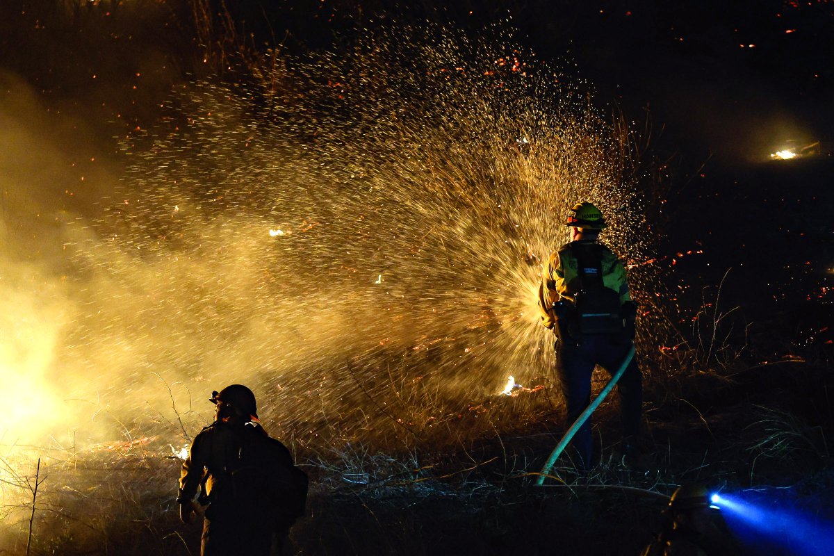 acornnewspaper's tweet image. JUST IN: Ventura County Sheriff's Office says 33-year-old Juan Manuel Sierra-Leyva is “a person of interest” in possible Kenneth fire arson. He is a Mexican national who entered the country illegally, U.S. Immigrations and Customs Enforcement said.