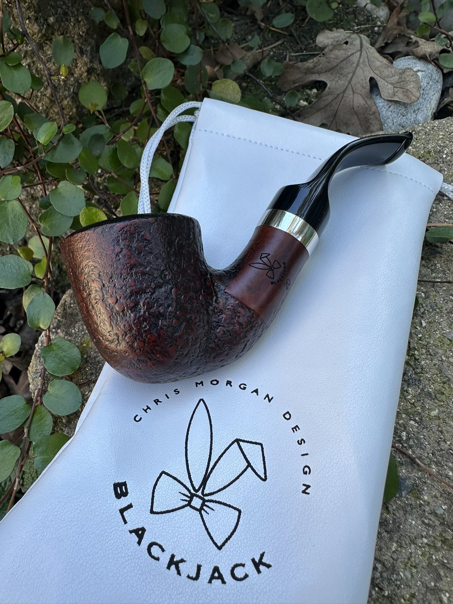 The Blackjack 20 is one of the most popular shapes we offer. Head to morganpipes.com to get yours! #blackjackpipes #morganpipes