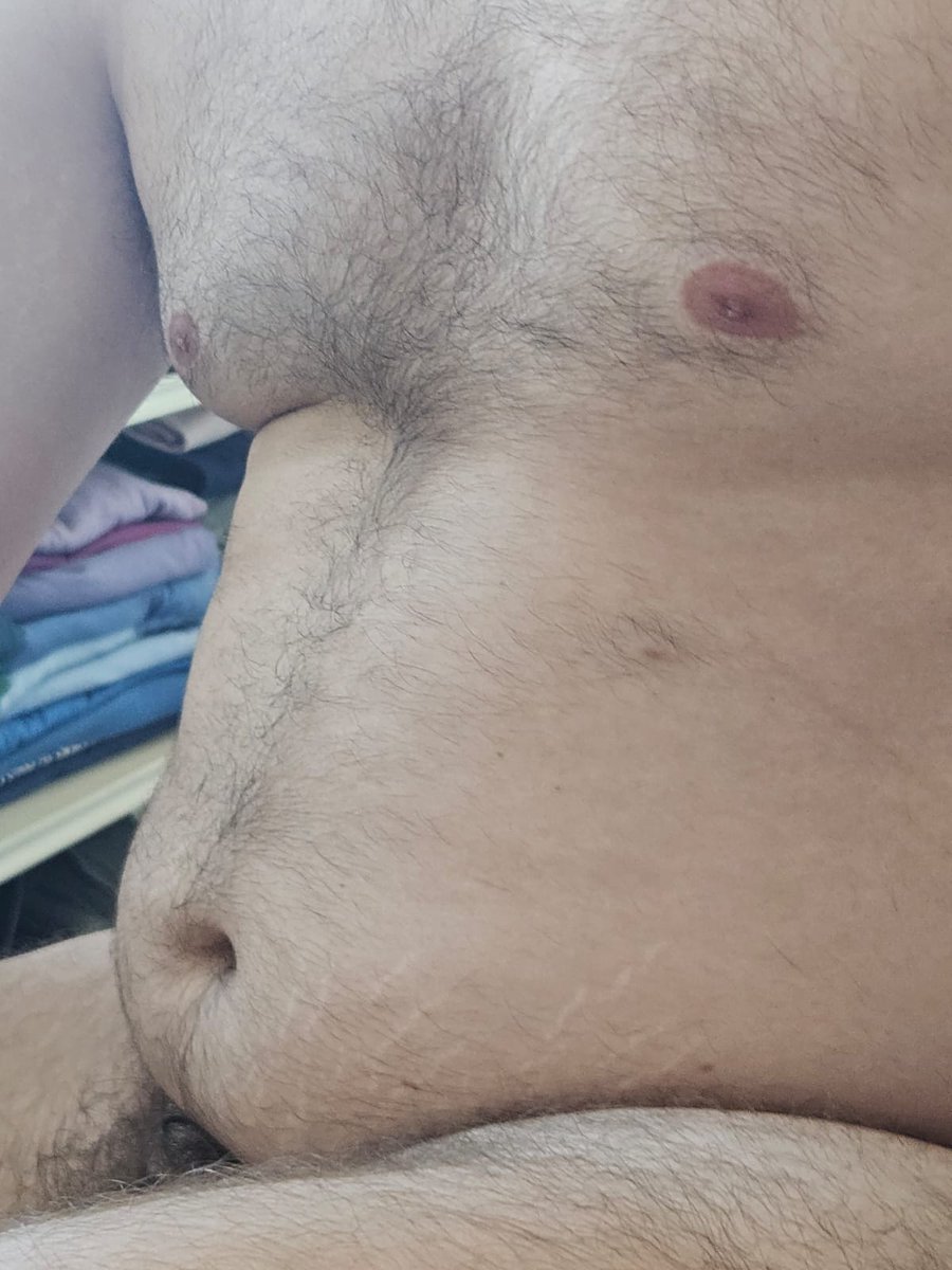 LScorpio_'s tweet photo. For all of you belly lovers <3 https://t.co/W6pLPBebn9