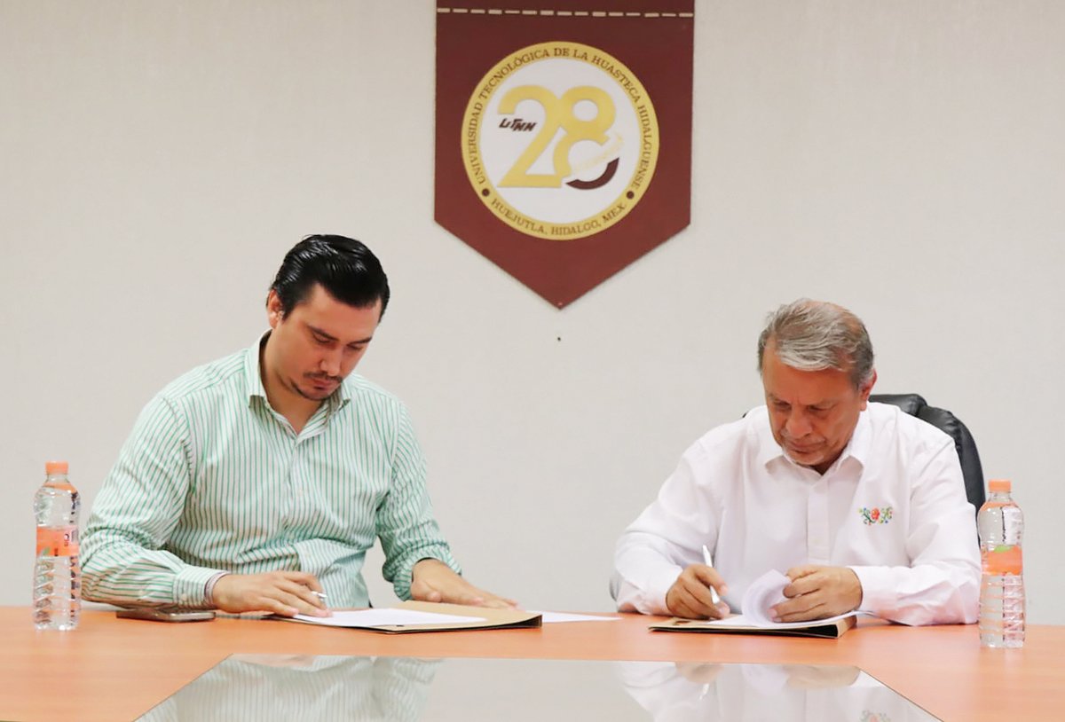 La Universidad Tecnológica de la Huasteca Hidalguense, representada por su Rector. Miguel Acosta Salazar, y el Ing. Juan de Dios Nochebuena Hernández, Alcalde del Ayuntamiento de Atlapexco, formalizaron un importante Convenio General de Colaboración.
#UTHH
