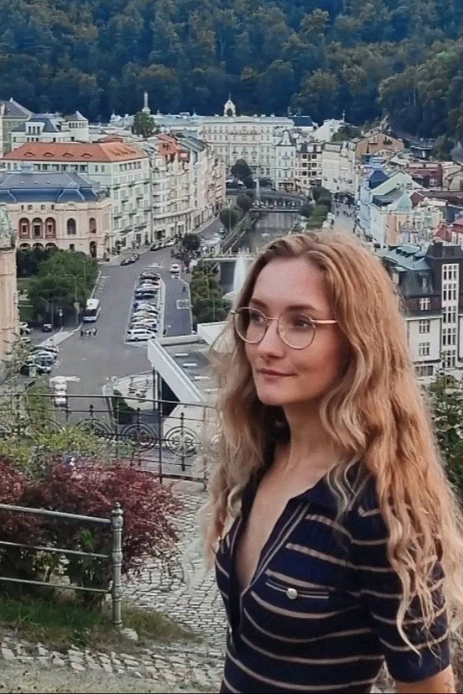 Itisinika's tweet photo. #tb pictures from Karlovy Vary 🇨🇿 https://t.co/I6JQslHgyF
