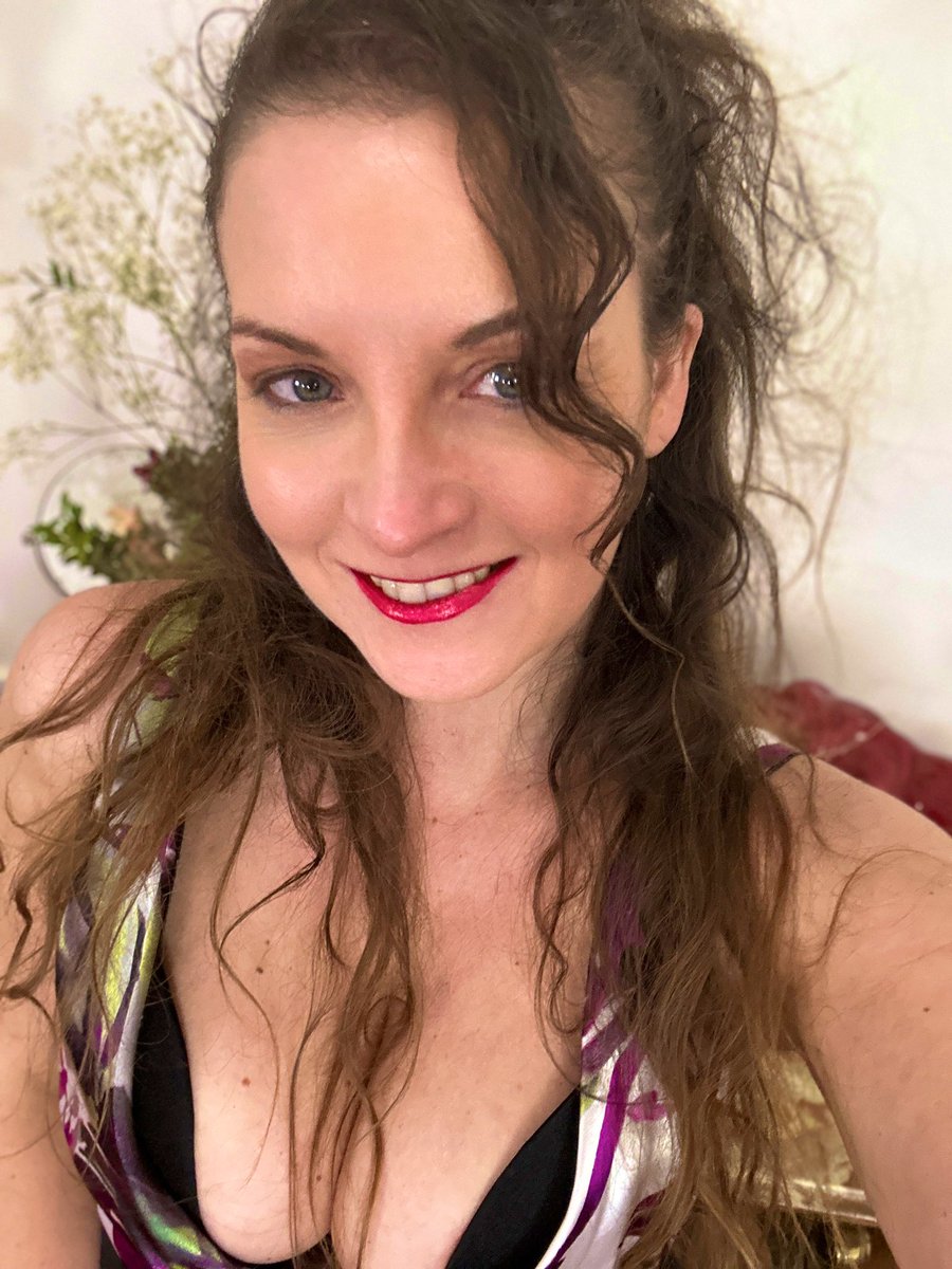 😍🥰😘😘