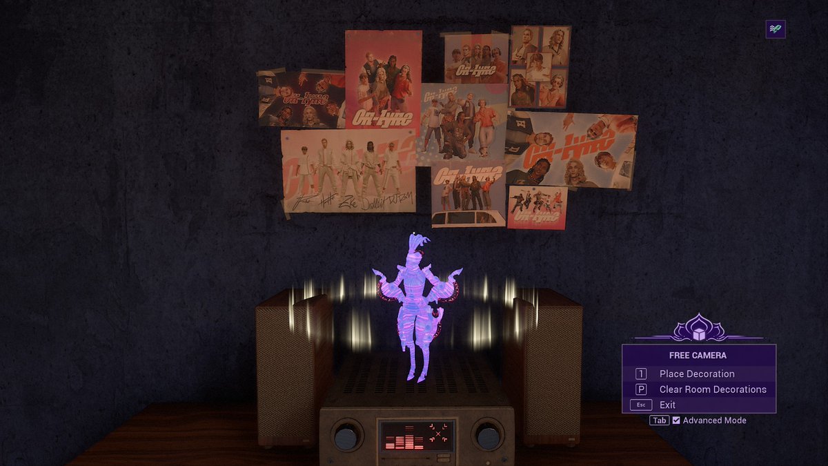 My most prized possession ingame😍
From Collector CD/Ultimate Fan collection merch

#Warframe #Warframe1999  #Onlyne