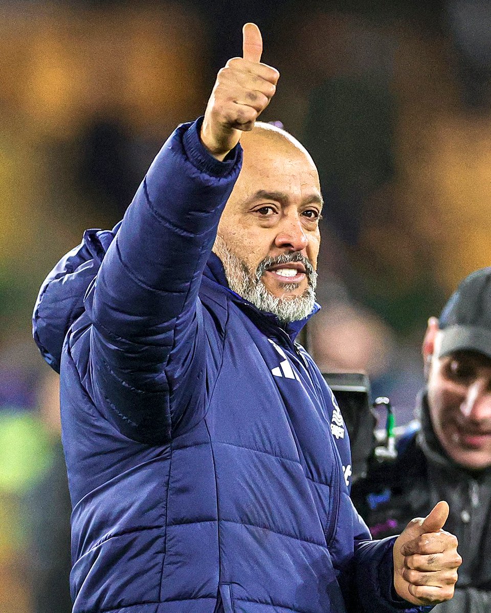 Nuno Espírito Santo está consagrando su carrera. Tras los Wolves, es una proeza lo de su Forest. Potenció como nadie imaginaría a Chris Wood, Matz Sels, Anthony Elanga, Neco Williams, Ola Aina y le dio vuelo a los MGW o Murillo.

Tiene al arbolito 2° en Premier.

BRUTAL.