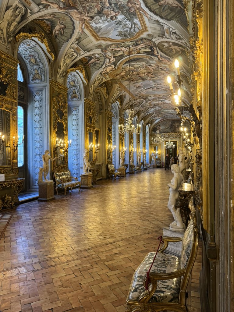 bishopnorwich's tweet photo. An excellent pilgrimage day at the Doria Pamphilj gallery, @AnglicanCentre in Rome, the Jubilee Door and Apostle’s tomb at St Paul’s Outside the Walls, and conversations at @pontificalbeda . https://t.co/DEIAZrSMsH