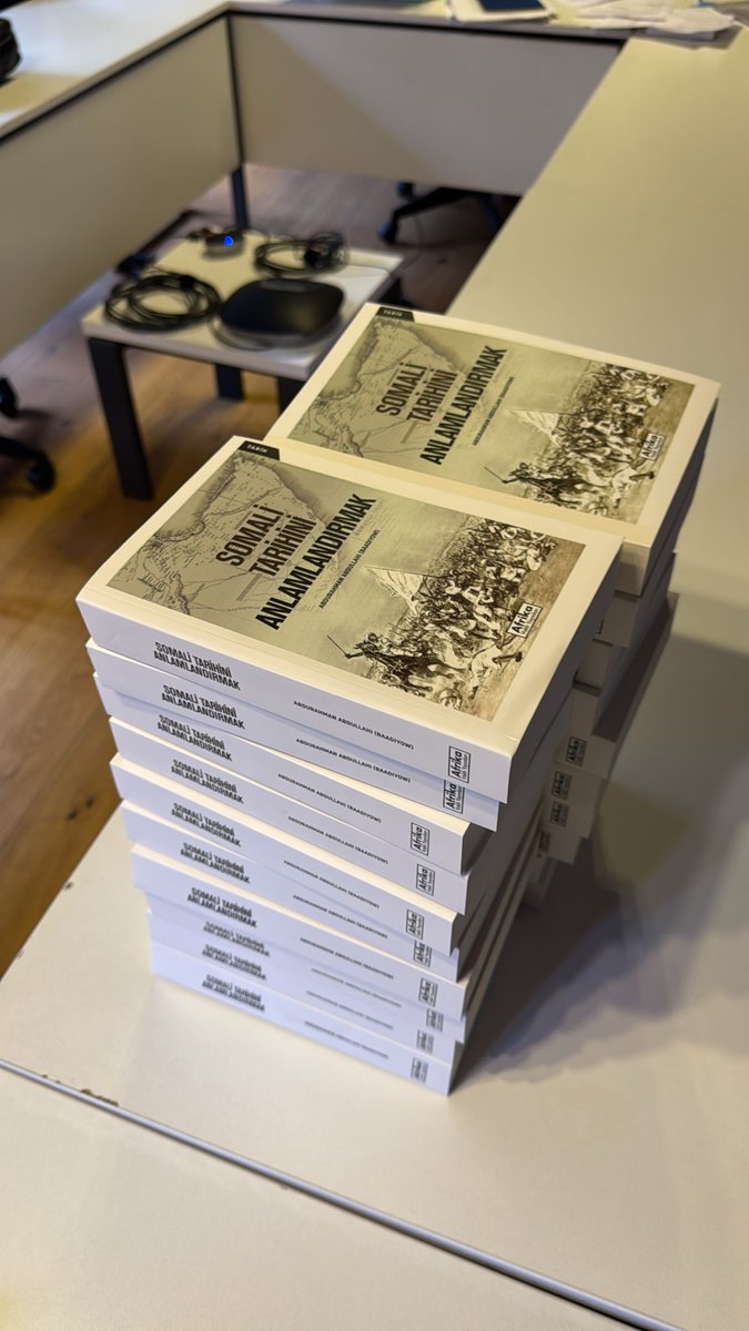The Turkish translation of my history book, " Making Sense of Somali History," is published and available from the publisher, African Foundation in Turkey.  x.com/afvyayinlari/s…