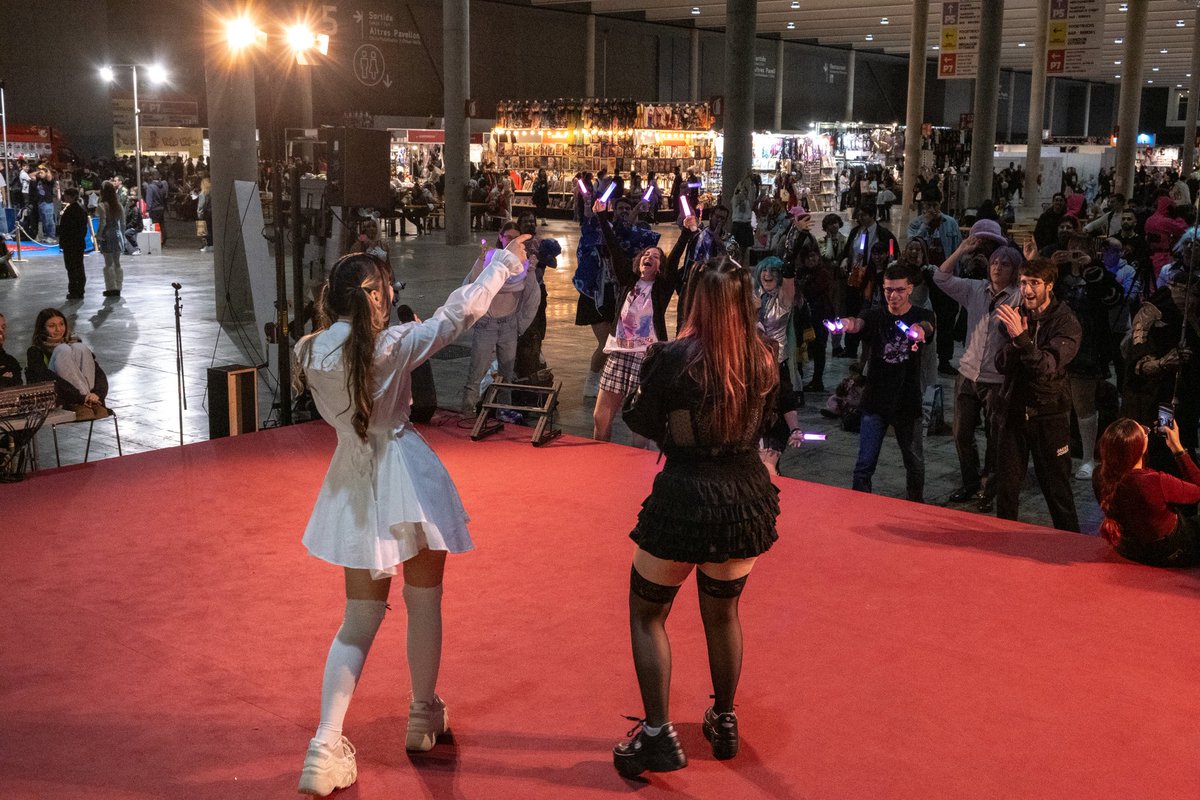 AngelxDevilx_'s tweet photo. Hace 1 año nació AngelxDevil...꒰ა♱໒꒱
#angelxdevil1stanniversary #kaigaiidol #idol #alternativeidol #アイドル #angelxdevil https://t.co/k1RUSi0T6J