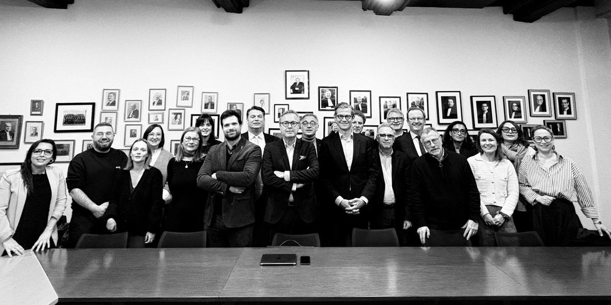 Un conseil de l'Ordre, c'est comme un conseil de famille, on a tous un lien, en l'espèce celui de l'intérêt de nos confrères 
Merci à eux