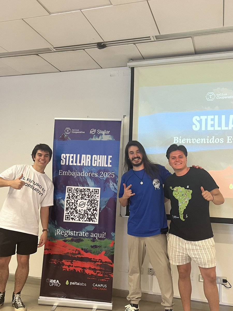 Santiago shows up strong at <a href="/Stellar_Chile/">Stellar Chile</a> ! 🇨🇱✨

I had the honor of brainstorming with some of the brightest minds, discussing exciting updates for the ambassador program and how we can continue to #BuildBetterOnStellar 

Big thanks to <a href="/TellusCoop/">Tellus Cooperative 🌎 | telluscoop.org</a> and <a href="/PaltaLabs/">PaltaLabs Blockchain Services</a> for their