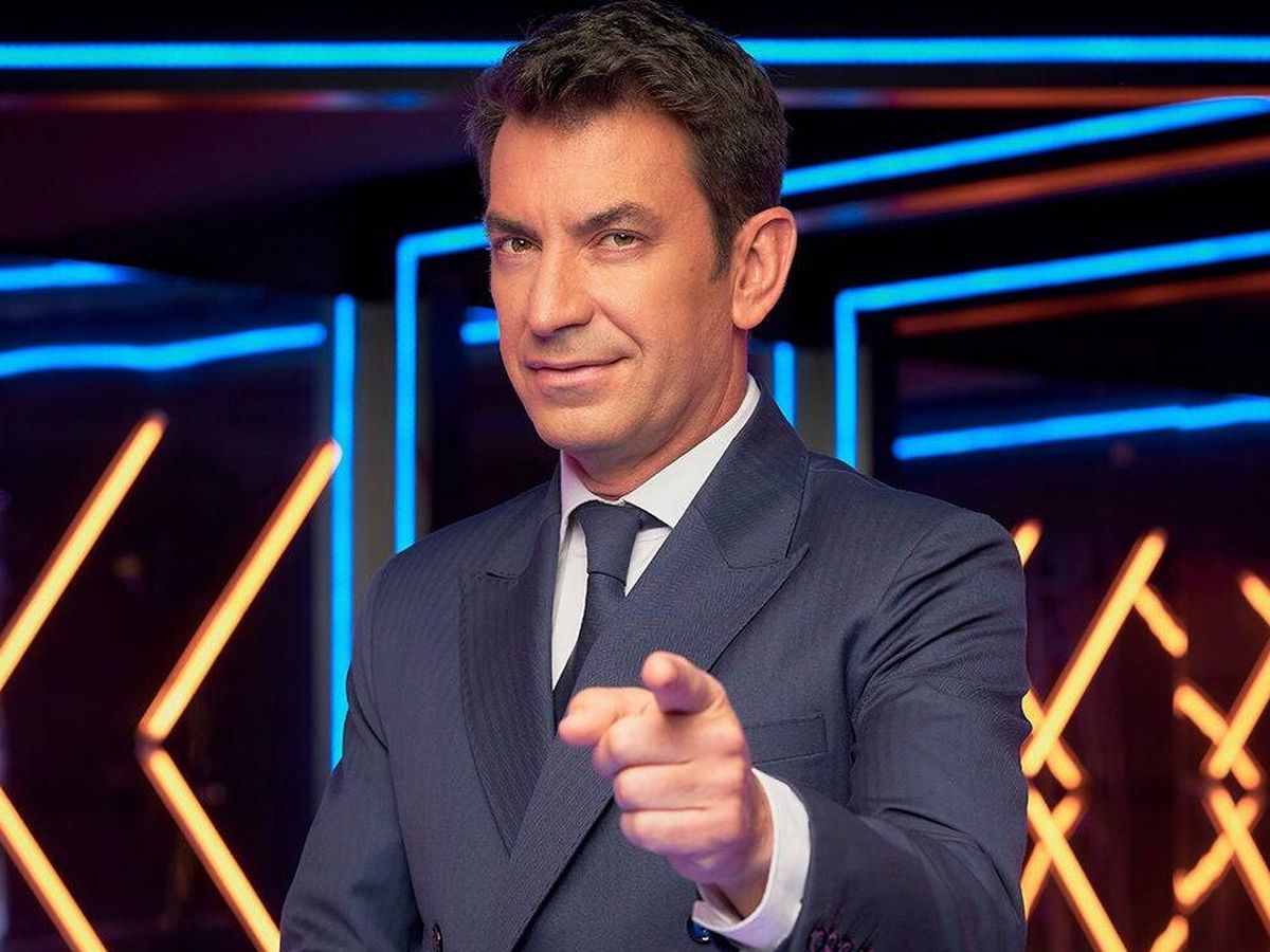 scarsalx's tweet photo. +Oye, ¿a qué hora empieza lo de Pasapalabra?
-No se tío, ahora no caigo
+Camera Café... Me gusta ese nombre https://t.co/Z4PyQsngaZ