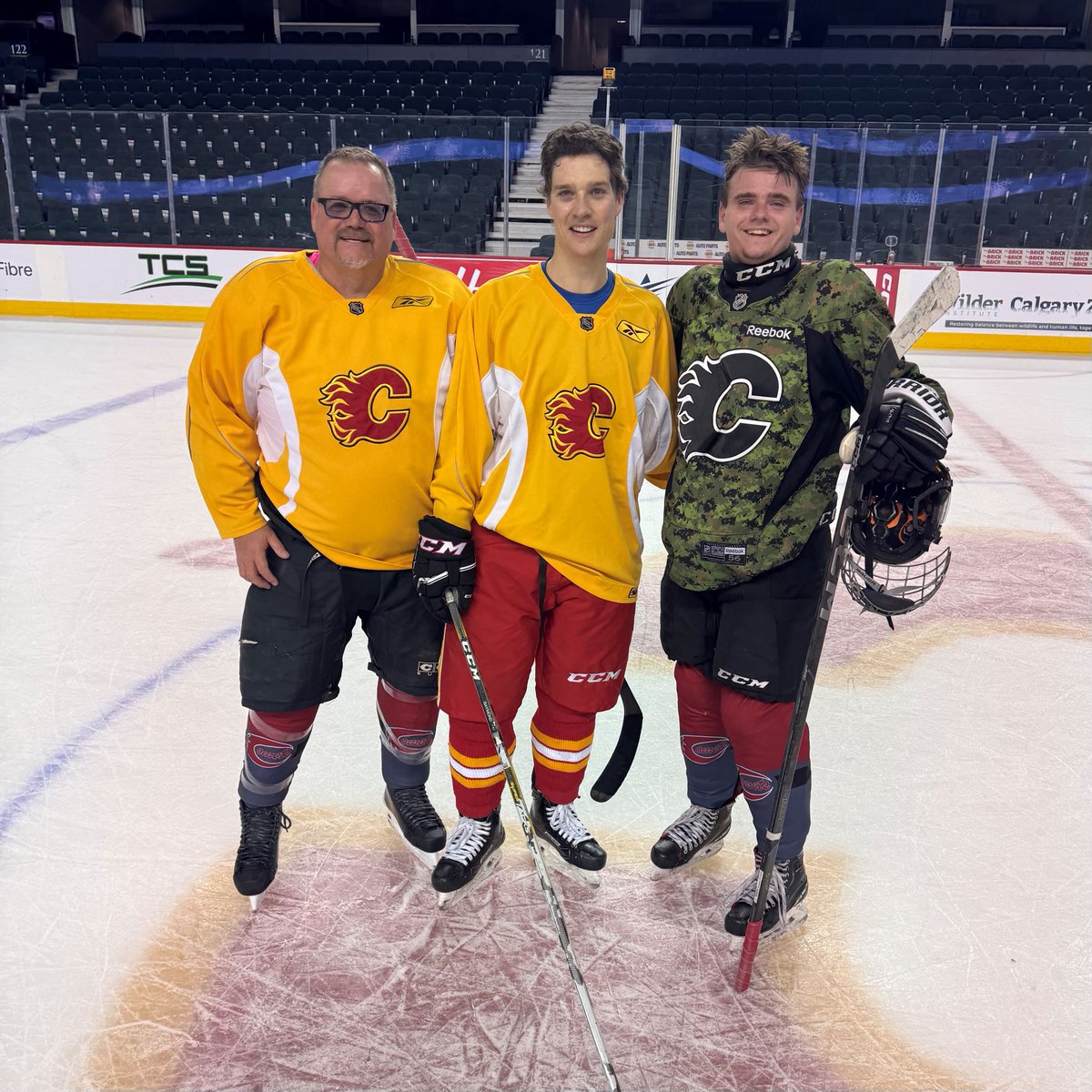 Goldthorpe_Jake's tweet photo. I had the opportunity to represent Desjardins Insurance at the Calgary Flames Partner Skate with my son Curtis! We got to meet Dana Murzyn and Mason Raymond, and play some hockey! #desjardinsagent #calgaryflames #flames #partnerskate #insuranceagent https://t.co/4eqac1OXXi