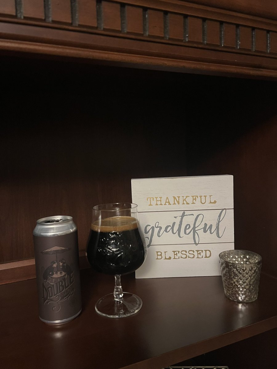 Happy Stoutuesday! Enjoying some <a href="/TreeHouseBrewCo/">Tree House Brewing Co.🍺</a> Double Shot from Autumn 2024. Outstanding flavor! Hope y’all have a good evening! 😎🍻🤙