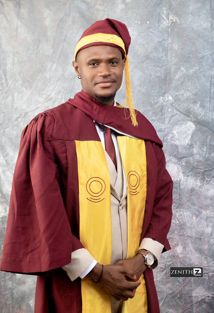 emmyswift's tweet photo. Proud.
God has helped me. He still is…..
All the Glory Goes back to him
The Future is Bright by the grace of God
#UNILAGNigeria #55THCONVOCATIONCEREMONY #UnilagConvocation #unilag https://t.co/azx0kr2BcT