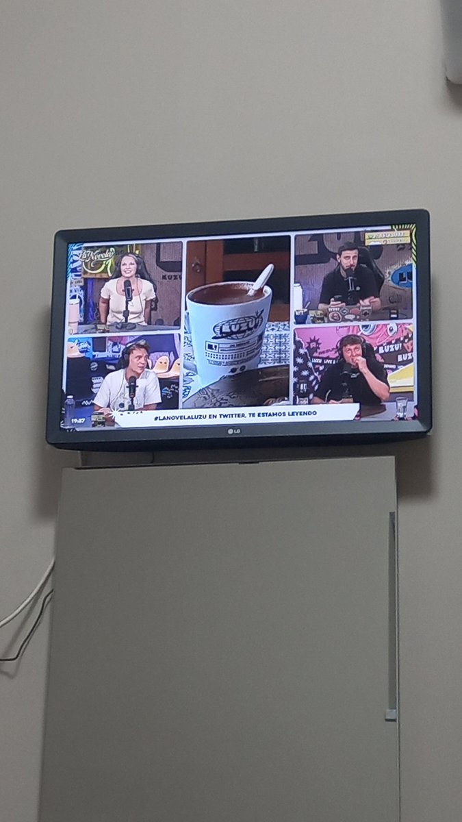 ChobeRivas's tweet photo. #lanovelaluzu de terzigno, napoles 🤪 https://t.co/mEAokCx1D0