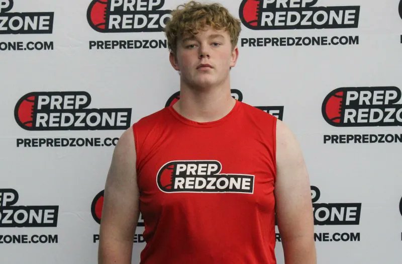 Time to spend some time in Minnesota, as I take a look at some 2026 hog mollies that intrigued me on tape from the Outstate

-A couple D1 grades
-Even more scholarship-level talent across the board

prepredzone.com/2025/01/2026-o…