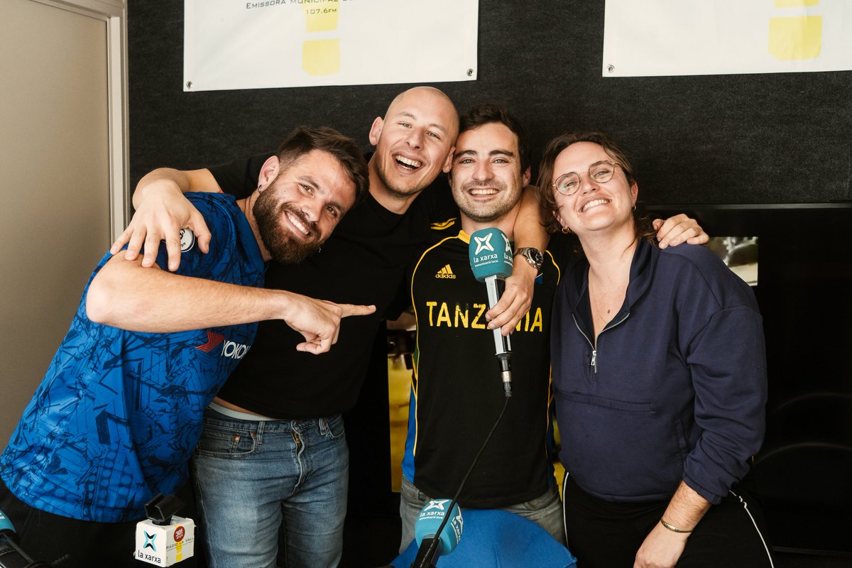 ja1trobarem's tweet photo. Ja ho trobarem #25 - Viatgem a l'Àfrica amb l'@eliaborras

⚡ El binari nan / En Marc arrenca amb una bateria ràpida de preguntes binàries per escalfar motors.

📝 Qui és l'Èlia Borràs? Fer de periodista freelance a l'Àfrica. https://t.co/BkKKnSwTww