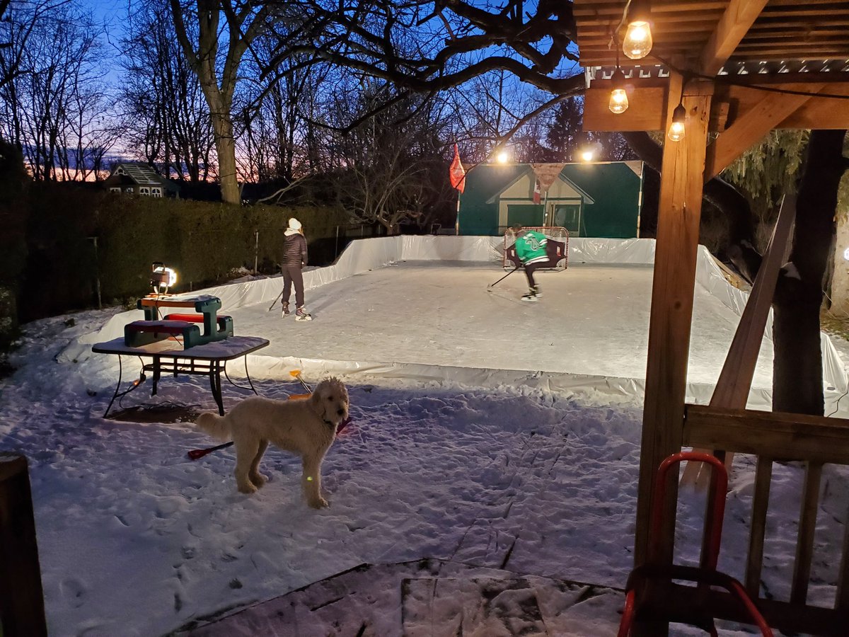 hankdejo's tweet photo. Nice to have a winter again! #backyardrink #ODR https://t.co/08bEogzMxc