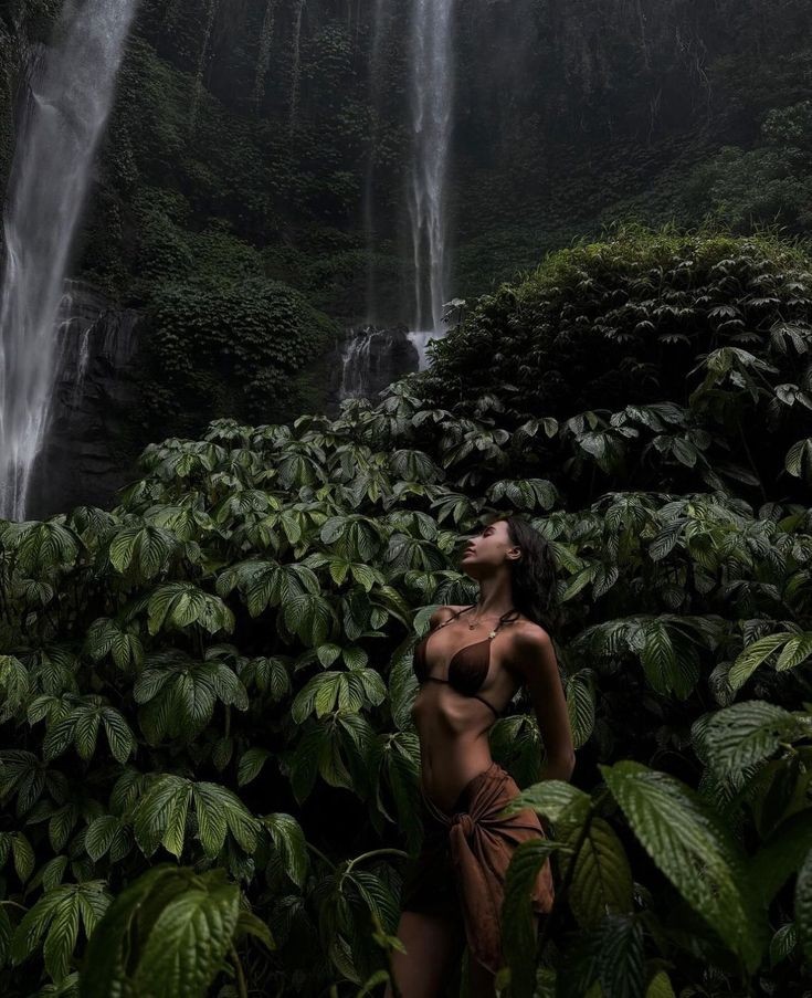BID03NER's tweet photo. sou apaixonada pela cachoeira e a floresta de Mattidis!!!
#DESAFIO06SAINTETOILE https://t.co/ASrIwgjd1w