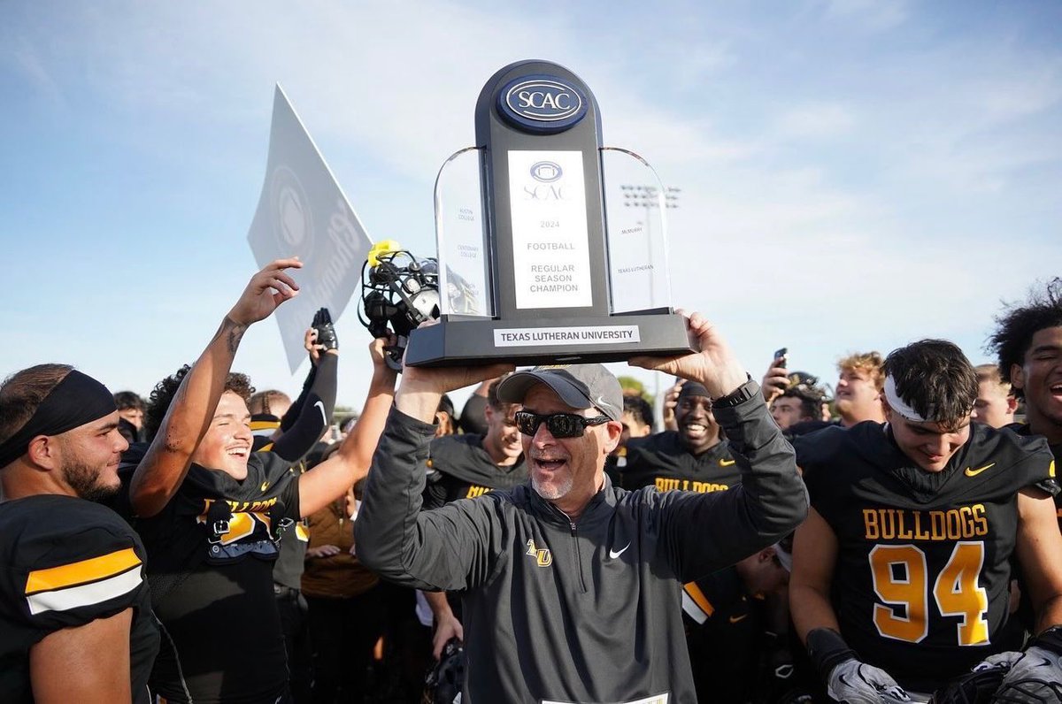 Roman (@futurepresi44) on Twitter photo Incredibly blessed to receive an offer from <a href="/TLU_Football/">TLU Football</a> <a href="/CoachMac_Canyon/">Coach Mac</a>
<a href="/CoachEPitts/">Coach Pitts</a> <a href="/chriscraft47/">Christopher Craft</a>❗️❗️🏈 Incredibly blessed to receive an offer from <a href="/TLU_Football/">TLU Football</a> <a href="/CoachMac_Canyon/">Coach Mac</a>
<a href="/CoachEPitts/">Coach Pitts</a> <a href="/chriscraft47/">Christopher Craft</a>❗️❗️🏈