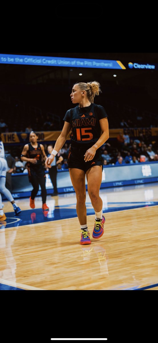 CavinderHanna's tweet image. “U” know i come with the assist😚