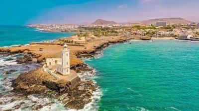sellwitherin1's tweet photo. What are the safest places to travel in 2025? A new report highlights key insights for travelers and reveals the riskiest destinations to avoid. https://t.co/E8yRFvEsRm https://t.co/NvneHHvCaN