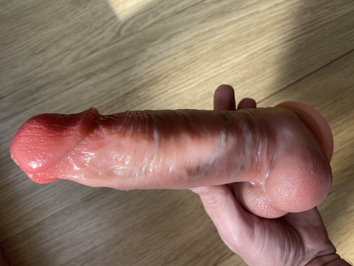 Juguete nuevo gracias a <a href="/Amelia1934082/">Amelia's Sex Toys</a> 🍆☺️