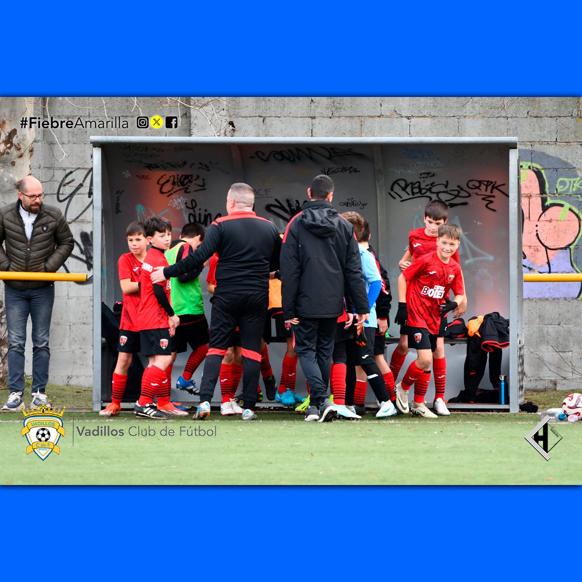 VadillosCF's tweet photo. #CapiscolCF 3-1 Alevín "B" @hierrosgimenez
Hoy no pudieron los chicos de Rodrigo, Jesús y José Antonio con un buen Capiscol.
Enhorabuena, rojillos por la victoria...!!!
❌️ Jornada 12
#FiebreAmarilla #familiavadillista 💛💙
📷 @javichicato https://t.co/qRbIsSNKyW
