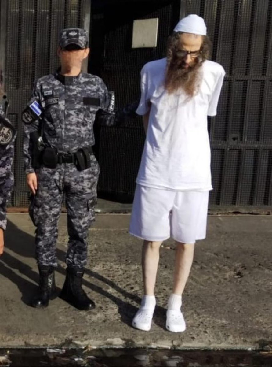 TracTerrorism's tweet photo. Authorities Announce the Early January 2025 Arrest of Eliezer #Rumpler, One of the #Jewish #LevTahor Cult Leaders, on Charges of Child Abuse, Las #Chinamas, #Ahuachapán, #ElSalvador
https://t.co/TYqrjNVpXH https://t.co/q9utOZEigj