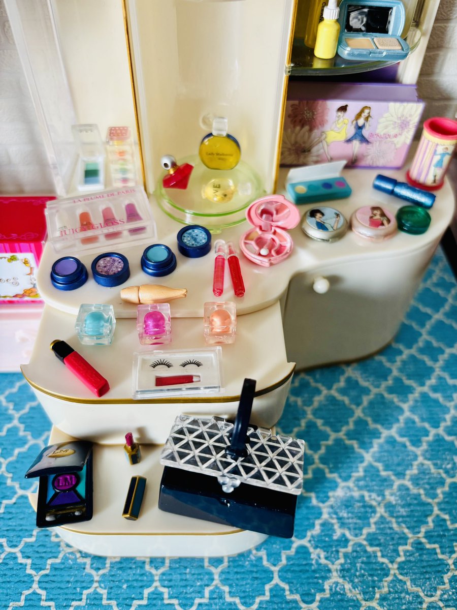 bluksky's tweet photo. Beauty is whatever gives #joy😂 

#生活 に喜びを取り入れる事が、女の一番の#化粧品🧴 です♪

#リーメント大好き https://t.co/sjwpSFFHk7