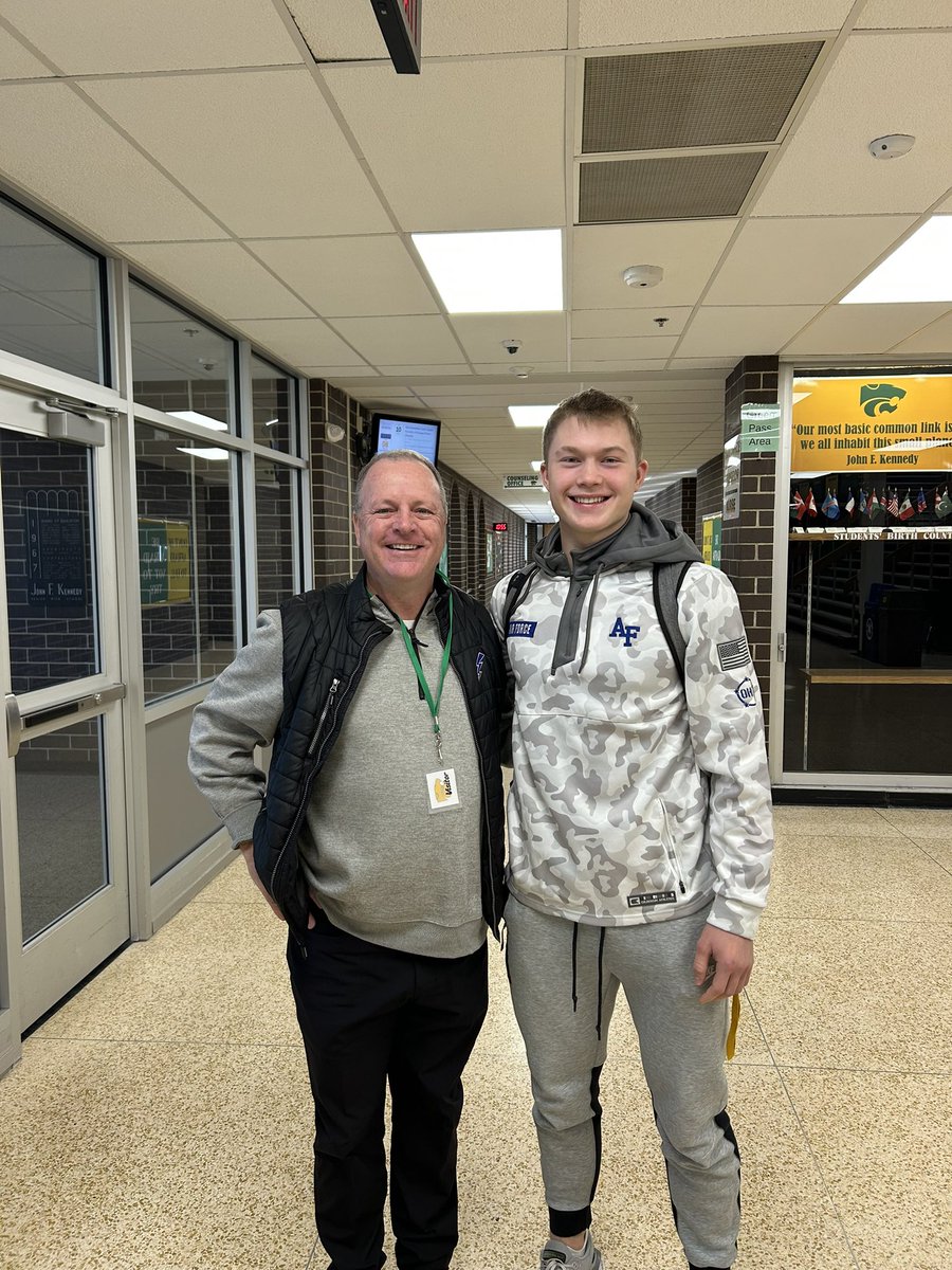 Jacob Doyle c/o25 (@jacobdoyle34) on Twitter photo Thanks <a href="/CoachTimHorton/">Tim Horton</a> for coming to see me at school! Excited to be on campus for my official visit soon! <a href="/CoachTCalhoun/">Troy Calhoun</a> <a href="/AF_FBRecruiting/">Air Force Football Recruiting</a> Thanks <a href="/CoachTimHorton/">Tim Horton</a> for coming to see me at school! Excited to be on campus for my official visit soon! <a href="/CoachTCalhoun/">Troy Calhoun</a> <a href="/AF_FBRecruiting/">Air Force Football Recruiting</a>