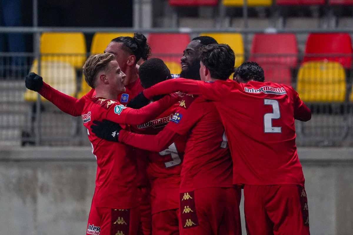 Of course Le Mans tweet media