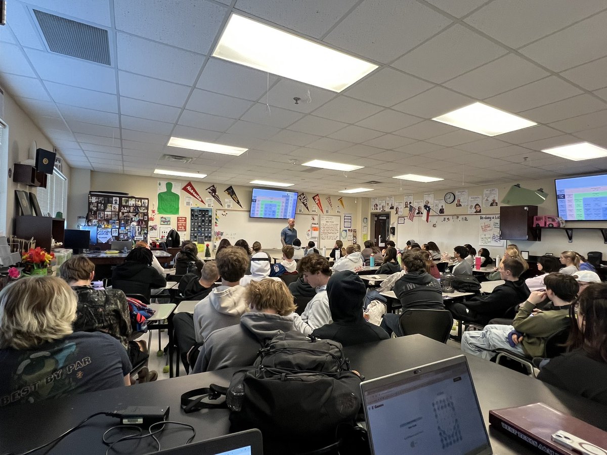 Becky A. tweet media