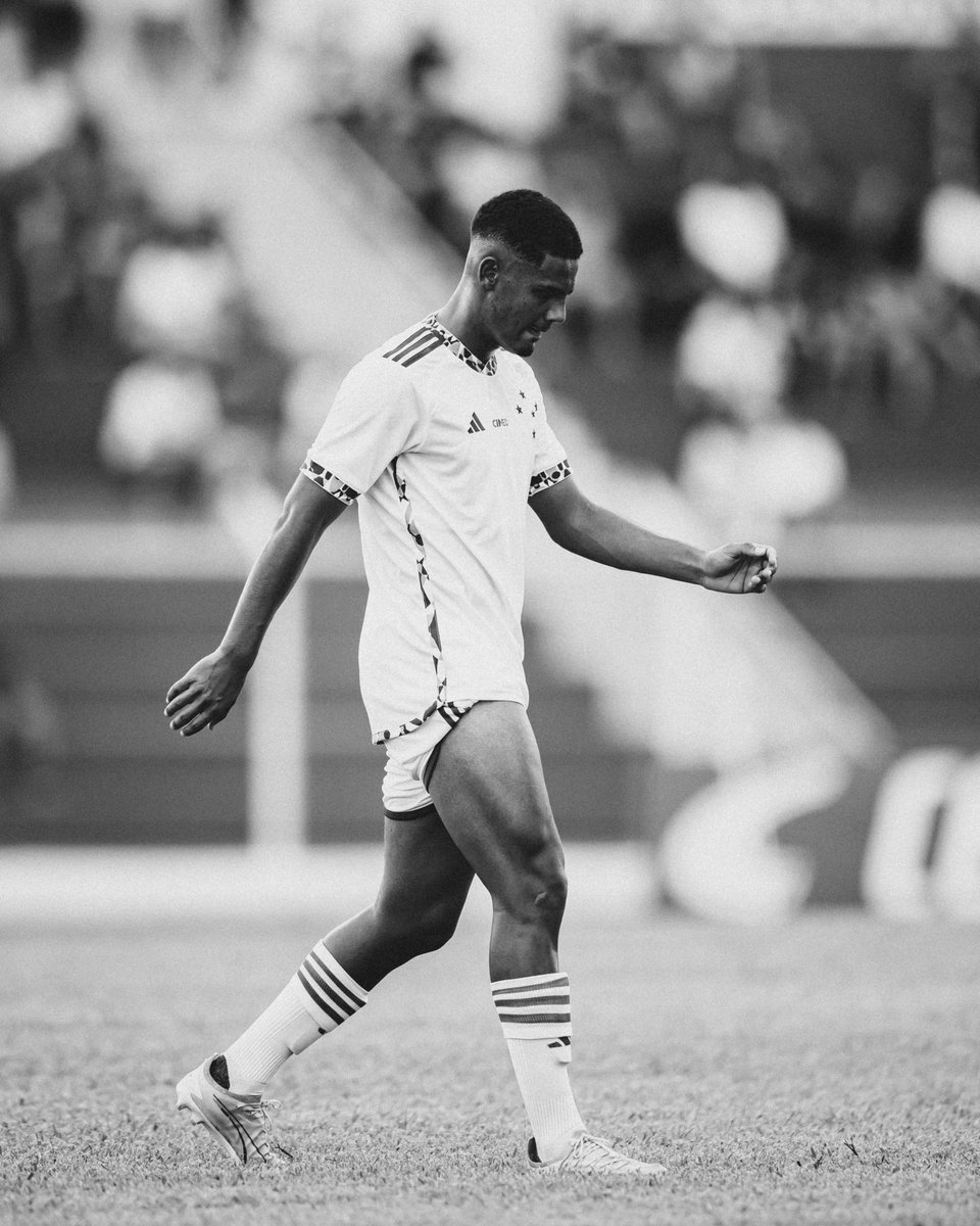 Classificados glória Deus!