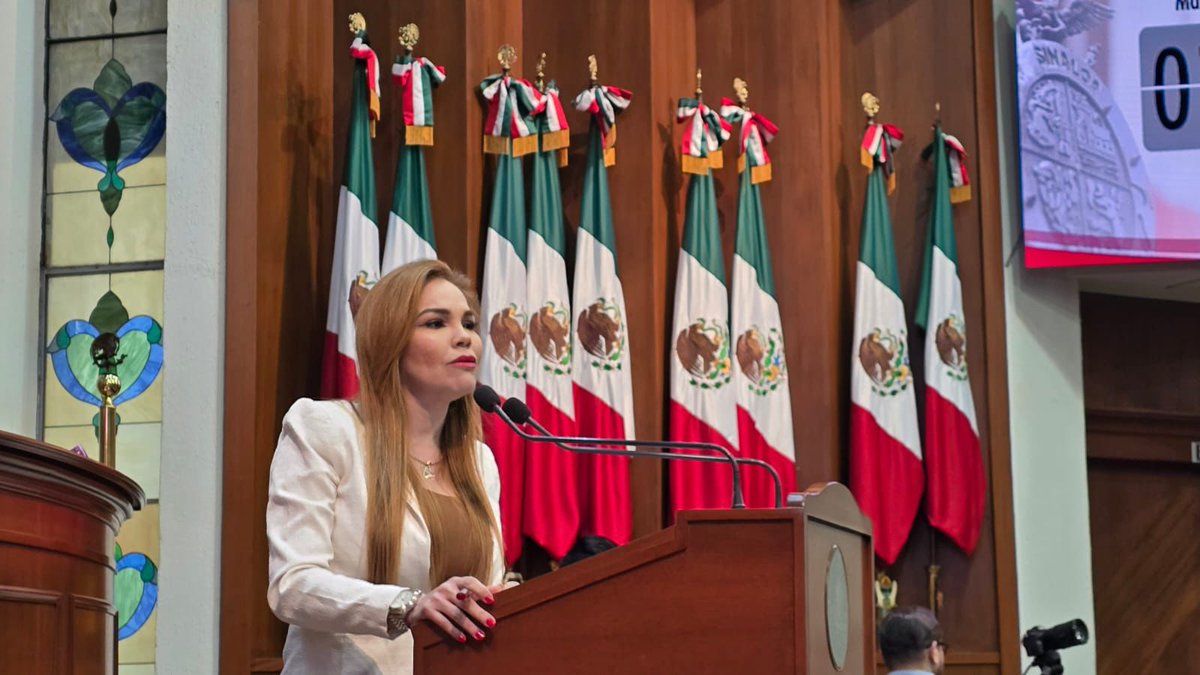ComunicacinPRI2's tweet photo. #Comunicado: Entre engaños y mentiras se cumplieron 100 días del gobierno de Claudia Sheinbaum: Paola Gárate. https://t.co/0vb6Jj6rqp https://t.co/ZyCKoBHiIU