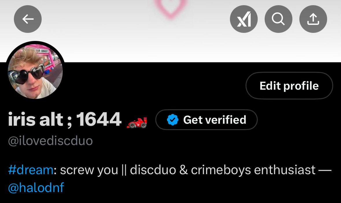 ilovediscduo's tweet photo. last time i was on this acc... discduo and crimebohs were my everything... a bit over a year later... those ppl are now well... https://t.co/dpYdnBPohd