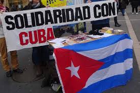 En un momento como este nuestro abrazo y reconocimiento a los partidos, fuerzas políticas y movimientos de la solidaridad mundial, por su defensa permanente a la causa cubana y de acompañamiento al pueblo de #Cuba.  #TumbaElBloqueo