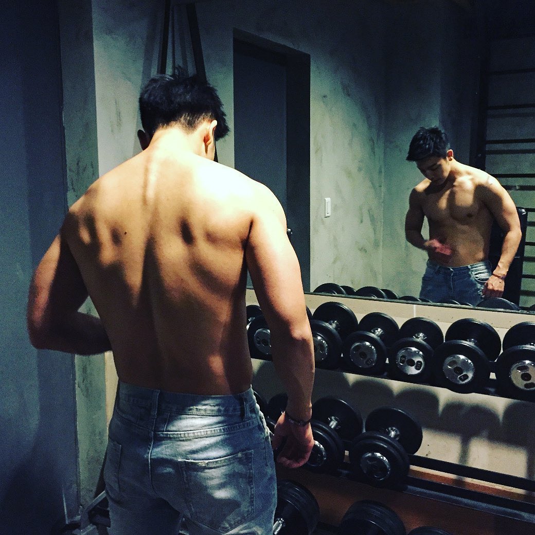 whitemoon tweet media