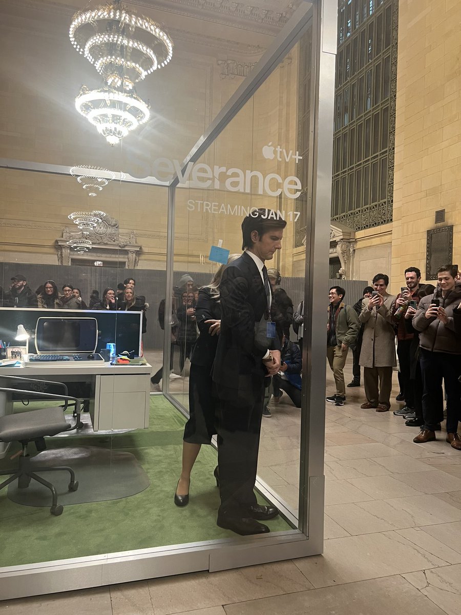 spidermannwh's tweet image. they got adam scott standing in the corner like he’s nicole kidman in babygirl #severance