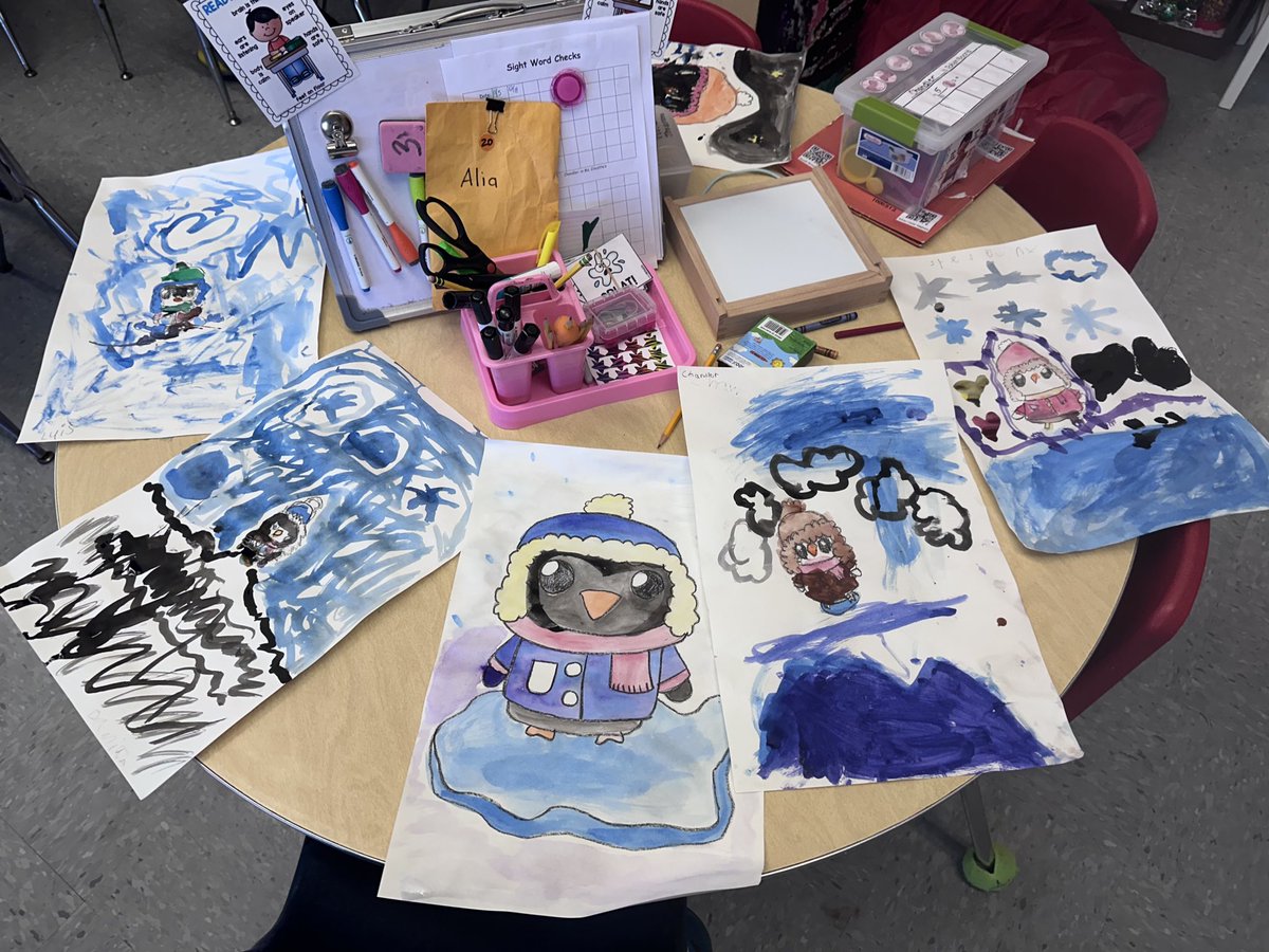 _missalia_'s tweet image. We love a soft start to the morning! #DirectedDrawing #WaterColorPainting ❄️🐧