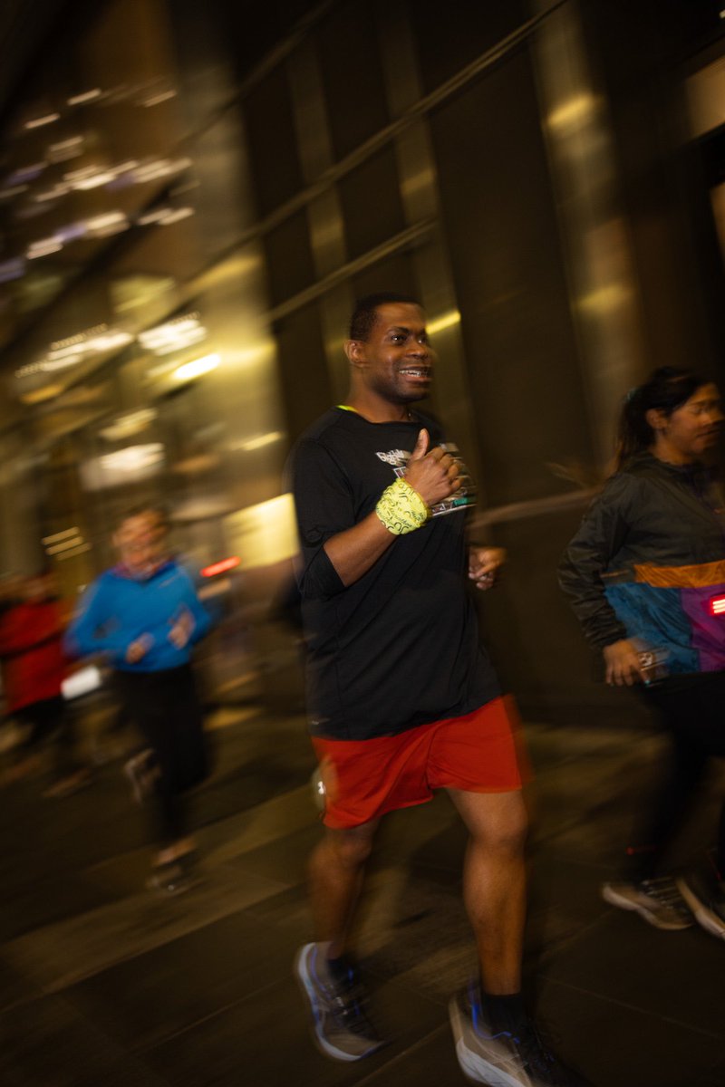 AshleyBurton_13's tweet image. First Run Dem 🏃🏾 of 2025. First since October and good to be back running in a group run for the first time in ages. Always good to see old and new faces. Joined by legendary running photographer Simon Roberts. #Rundemcrew #Runchat #Runsquad #Londonrunning #ukrunchat