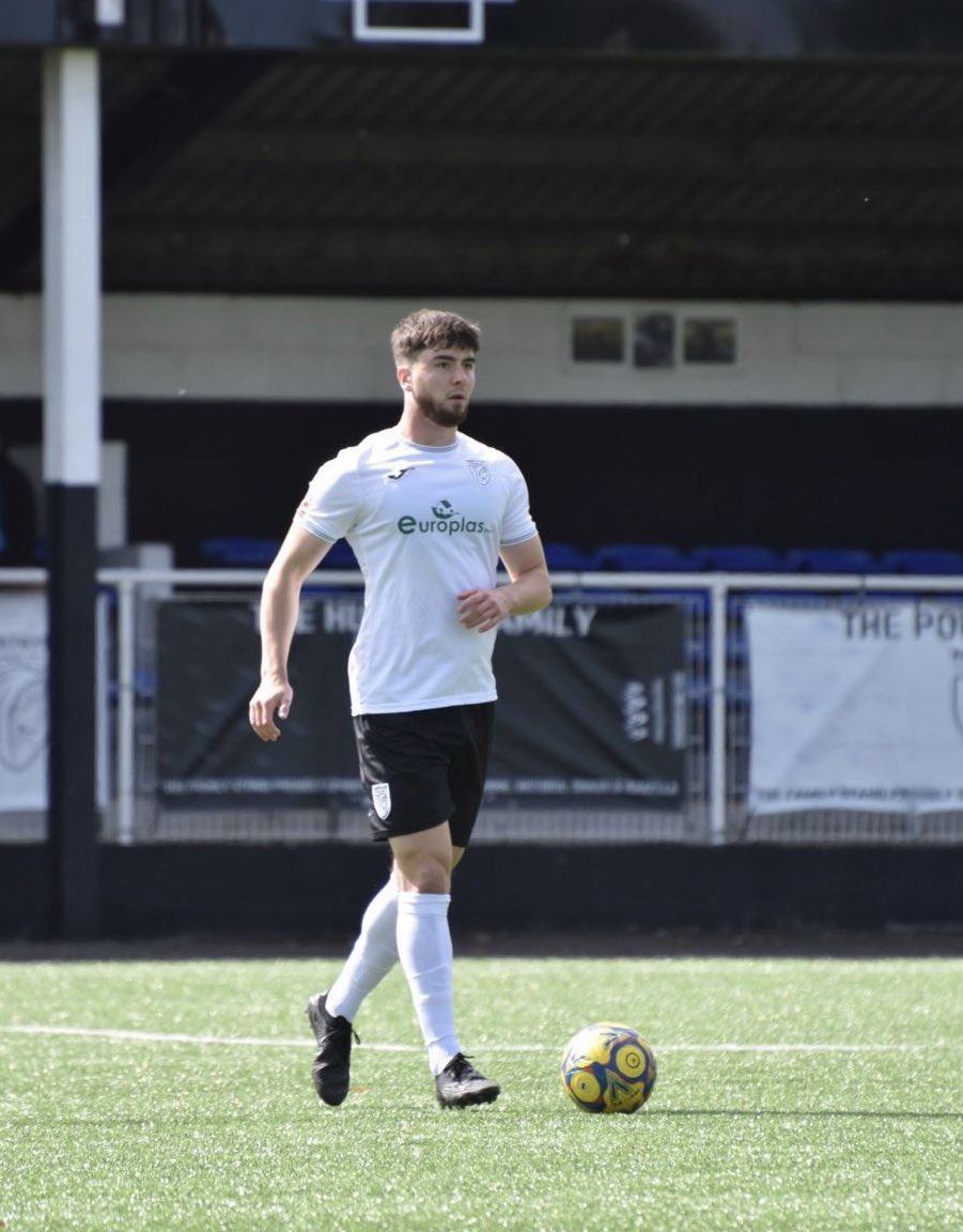 MerthyrTownFC's tweet image. 👏🏼 Congratulations to Callum Ryan-Phillips who made his 100th Martyrs appearance this evening against AFC Totton at Penydarren Park!

#OurTownOurClub