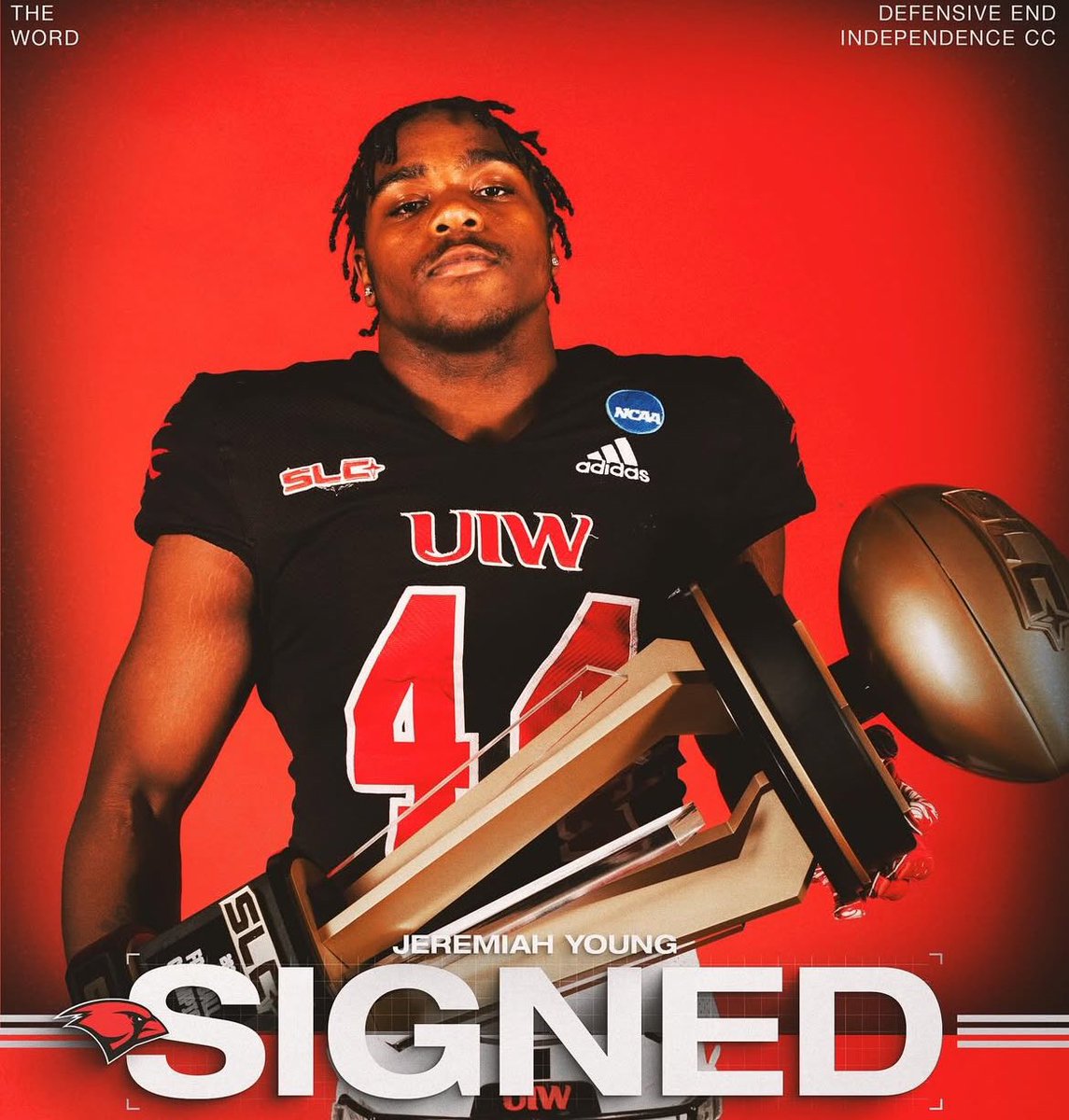 coachevans_2's tweet photo. Big signing from our DLINE &amp; DB rooms. JY said he was gone after this year and put the work in to make it a reality. Jaybo elevated his game and committed to his craft and now look. AGAIN. THE PROOF IS IN THE PUDDING. BET ON YOURSELF. 
@DreamU_IndyFB https://t.co/1Nq3FUfHO4