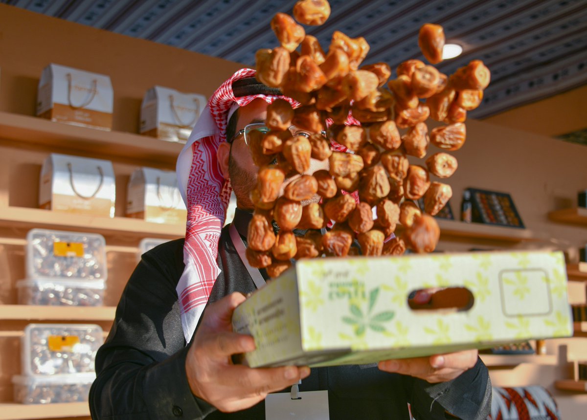 ( لقطة ختام ) 

#مهرجان_الخرج_الأول_للتمور_والقهوة_السعودية

#الخرج