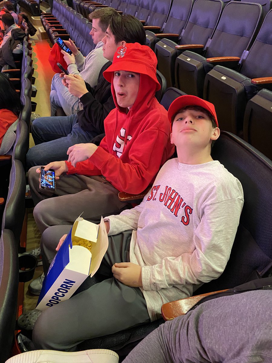 11758rw's tweet photo. #RedStorm https://t.co/d7kfVuQ99q