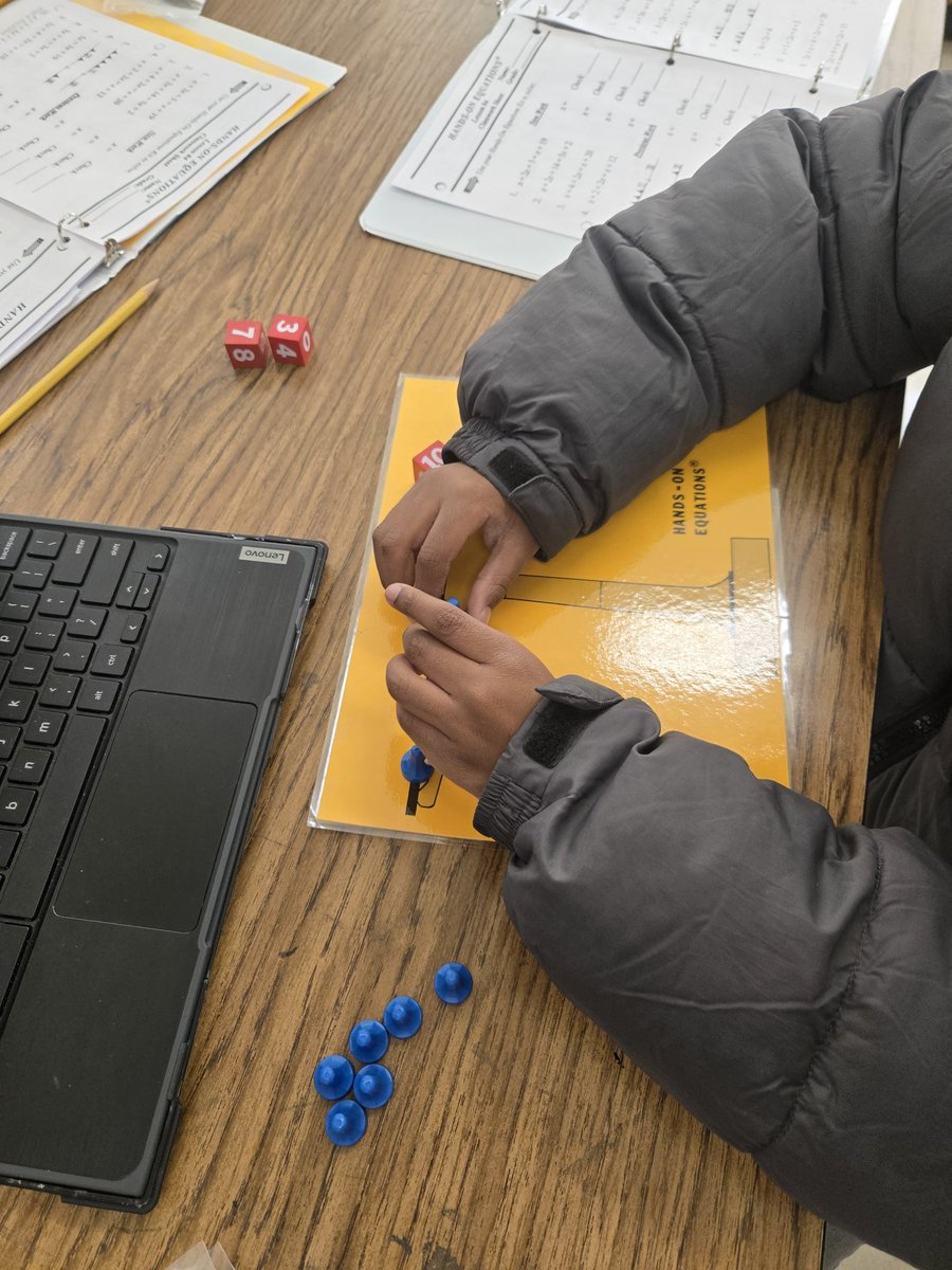 SUMyersAIG's tweet photo. #HandsonEquations time! This is one of my Ss favorite units. The math talk going on and the confidence they clearly feel when solving the problems makes my day! #high5sinmathclass @AlgebraKids @District7PTA @CumberlandAIG @CumberlandCoSch https://t.co/f1Qt0WZGEb