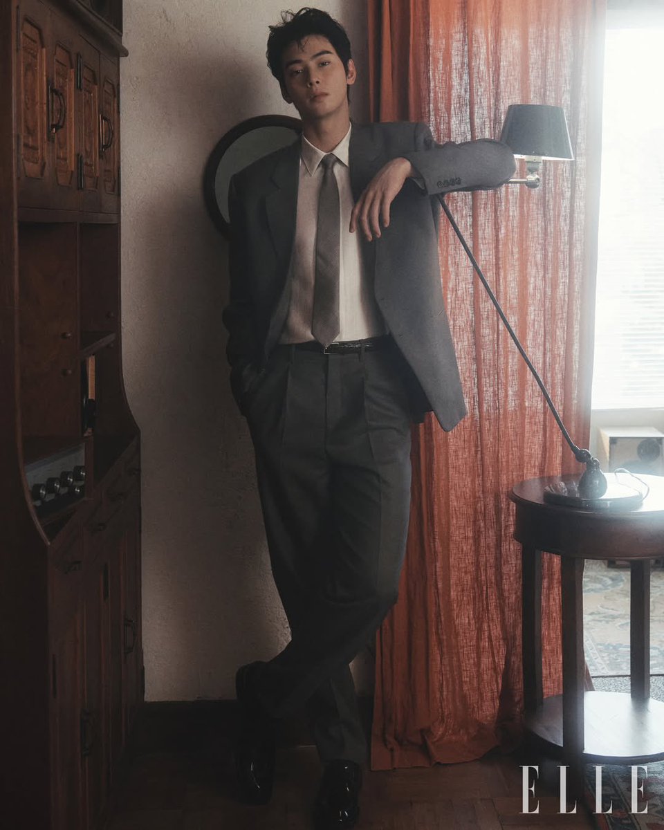 cewpics's tweet photo. CHA EUNWOO X SAINT LAURENT FOR ELLE KOREA https://t.co/AoqgKihVTZ