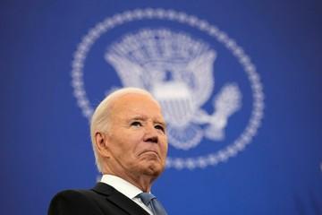 VilmitaZurdita's tweet photo. Luchando, ganamos! 🇨🇺✊ La eliminación de Cuba de la lista de Estados patrocinadores del terrorismo es una victoria del pueblo, pero la lucha continúa.
Esta decisión del presidente Biden, es tomada apenas unos días antes de dejar el cargo.
#OffTheList #BlockTheBlockade https://t.co/uzwblc6TUY