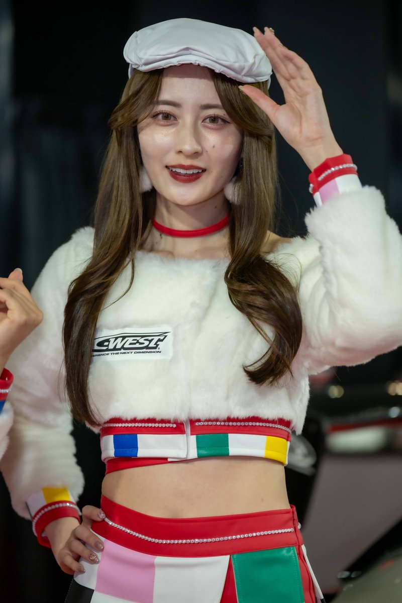 鈴木南美(@suzunamiii)さん お誕生日おめでとうございます