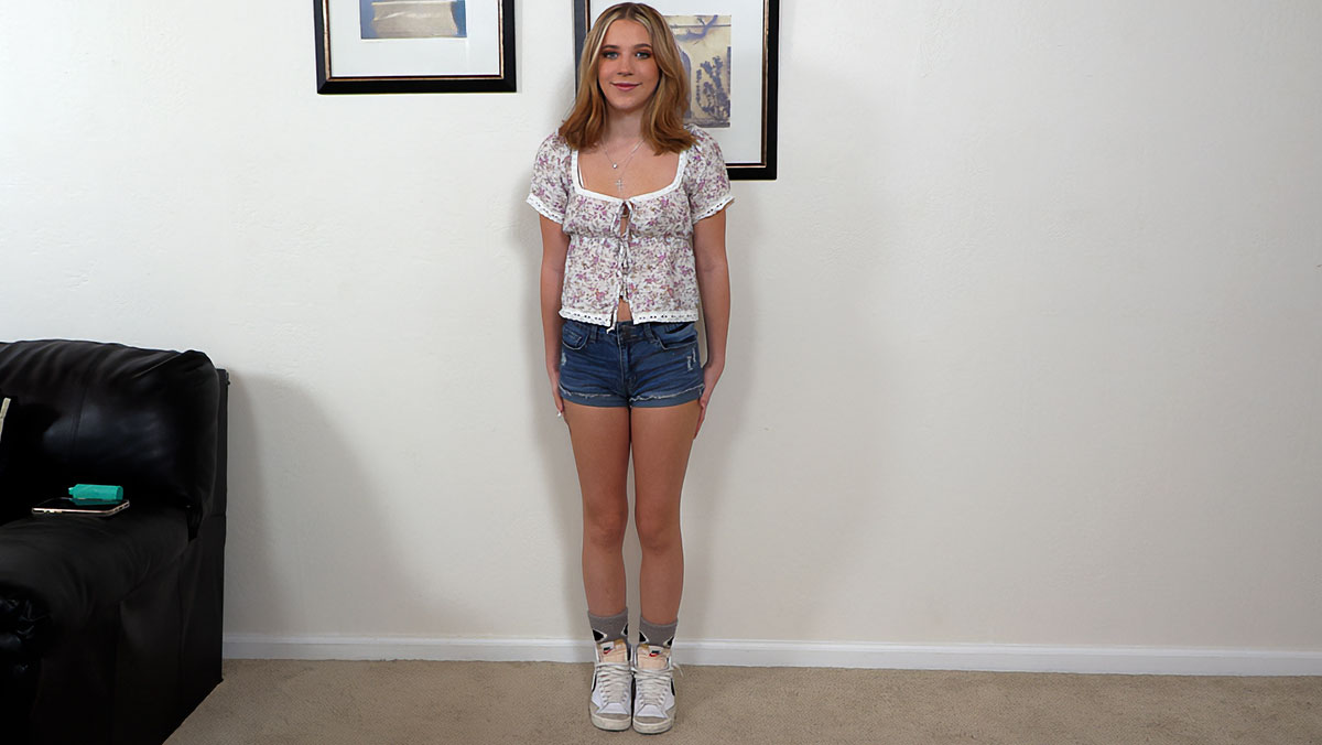 👼🏻 Petite Teen Audition

🔞January 13, 2025: Hot young 18 year old Becky is a health care worker looking for a change. She’s 5 feet of petite blonde hair blue eyed cutie... 
👇🏻 MORE!! 👇🏻

🔗https://t.co/Cwc2X5LE7F https://t.co/XXRiGjdg94